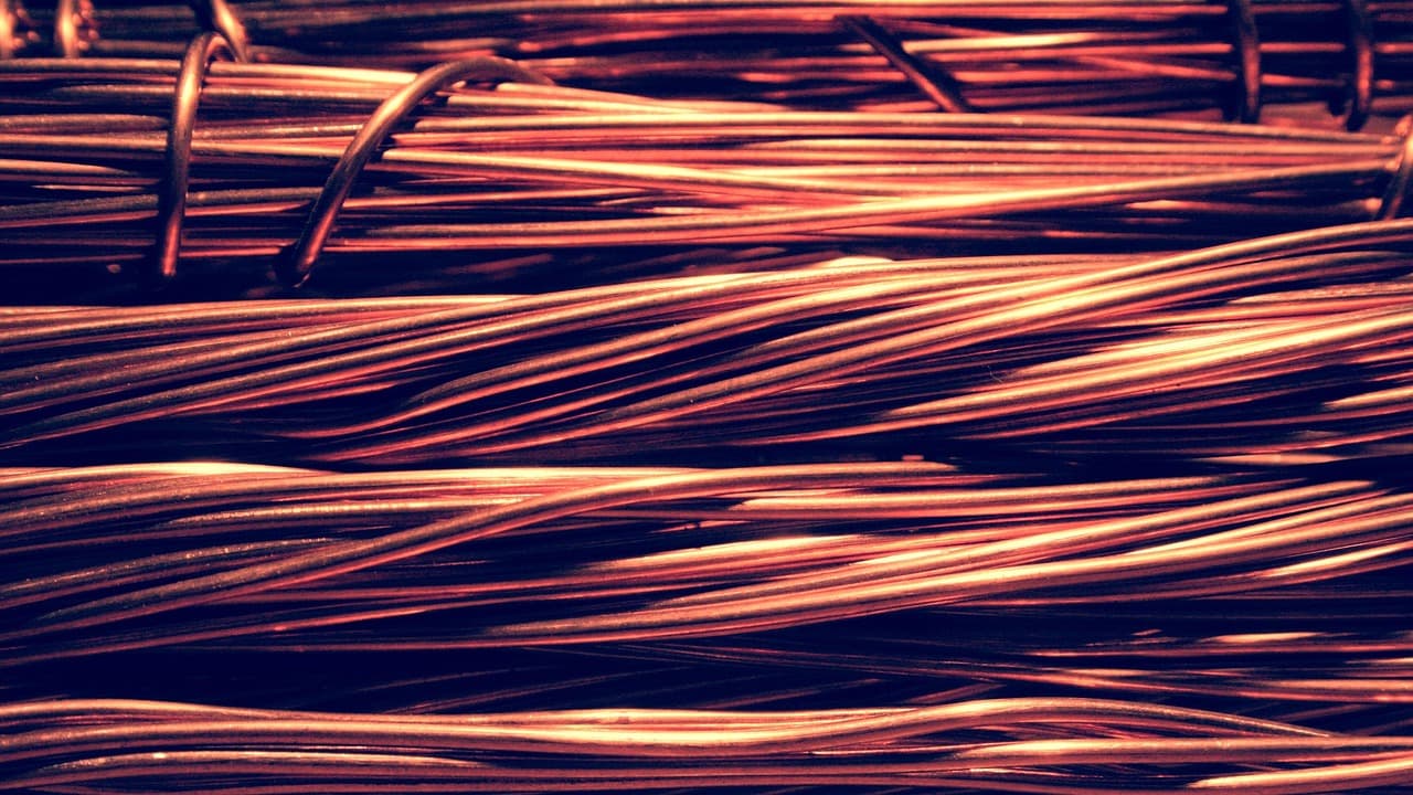 Strands of bare copper wire, close up
